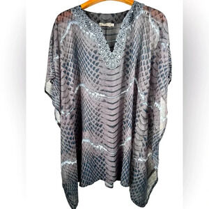 Cream beach pool coverup, XL-2XL, vneck, embellishments, Resortwear Vacation